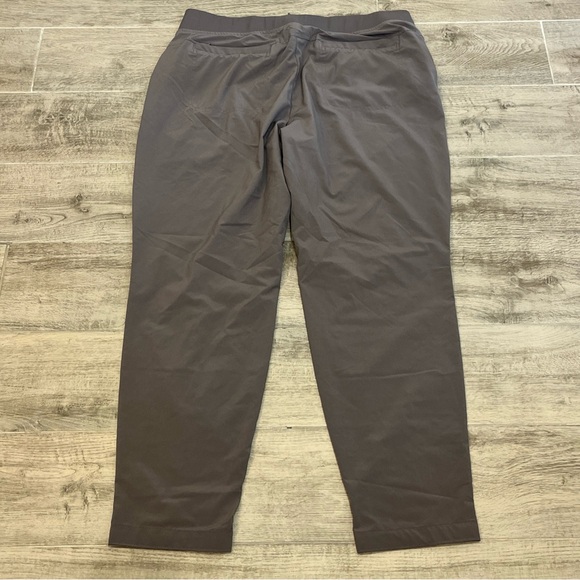 ATHLETA Midtown Ankle Pants Women’s Plum Purple Size 14 Style 297748-10 - Picture 4 of 8